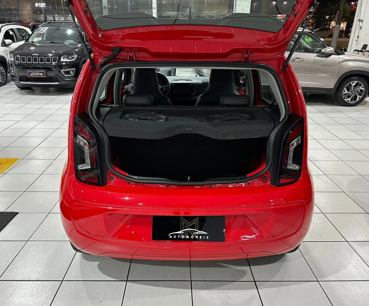 VOLKSWAGEN UP