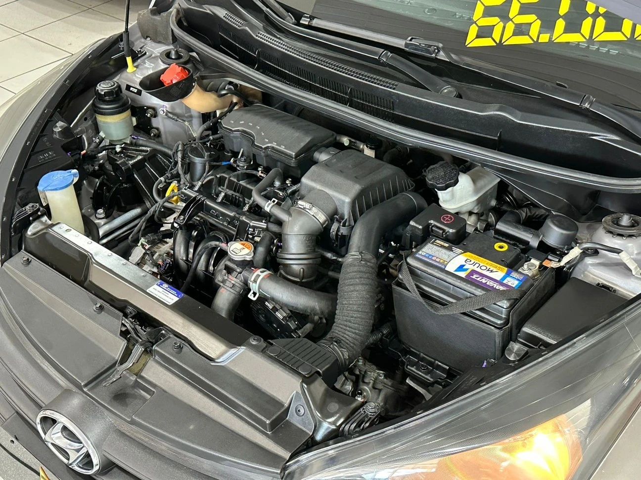 HYUNDAI HB20