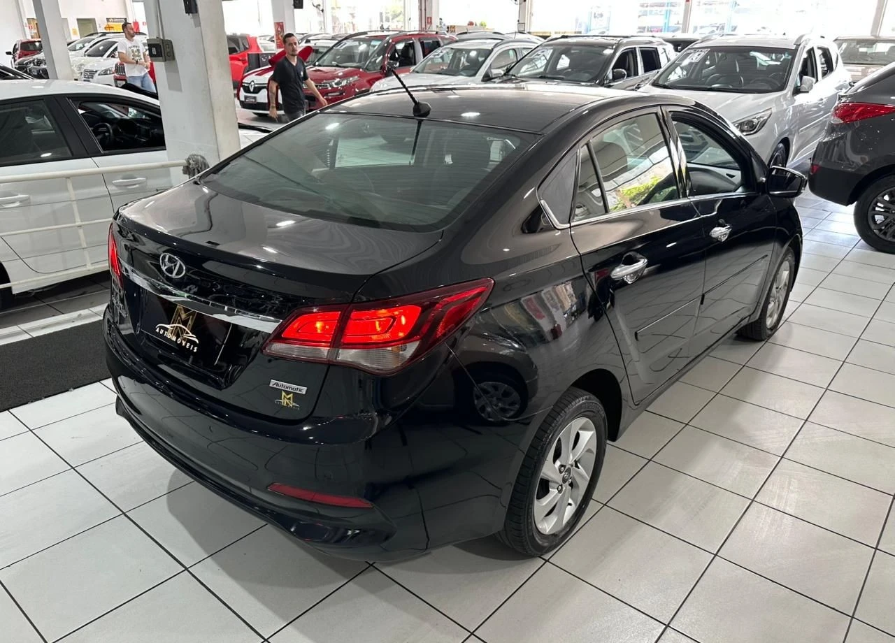 HYUNDAI HB20S