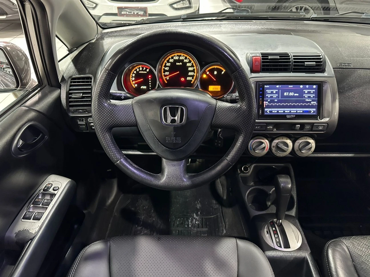 HONDA FIT