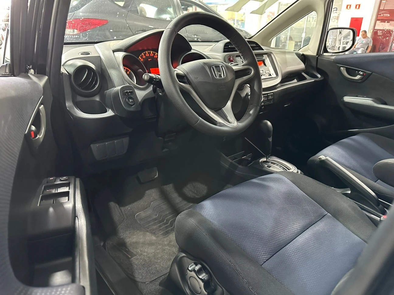HONDA FIT