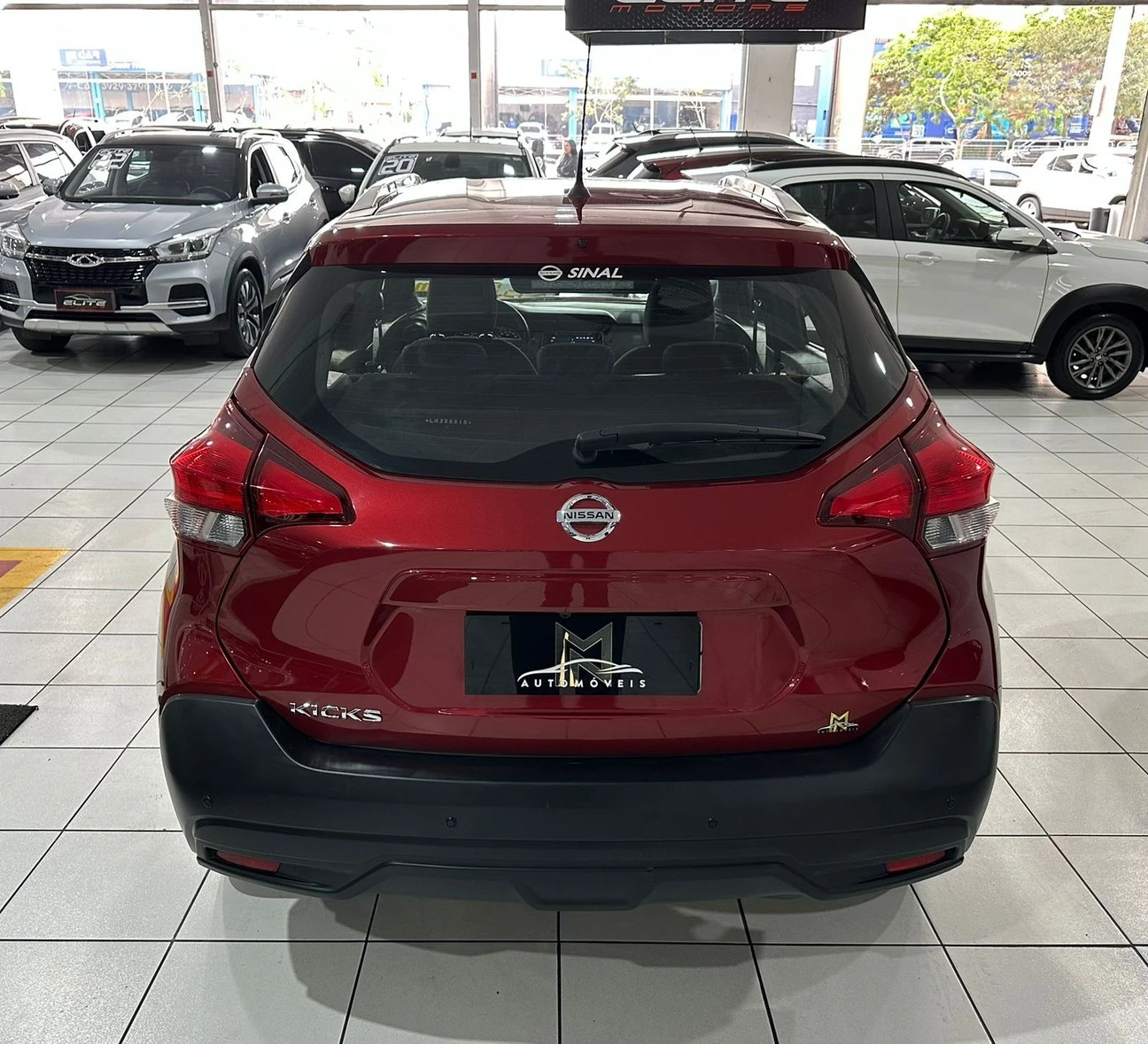 NISSAN KICKS