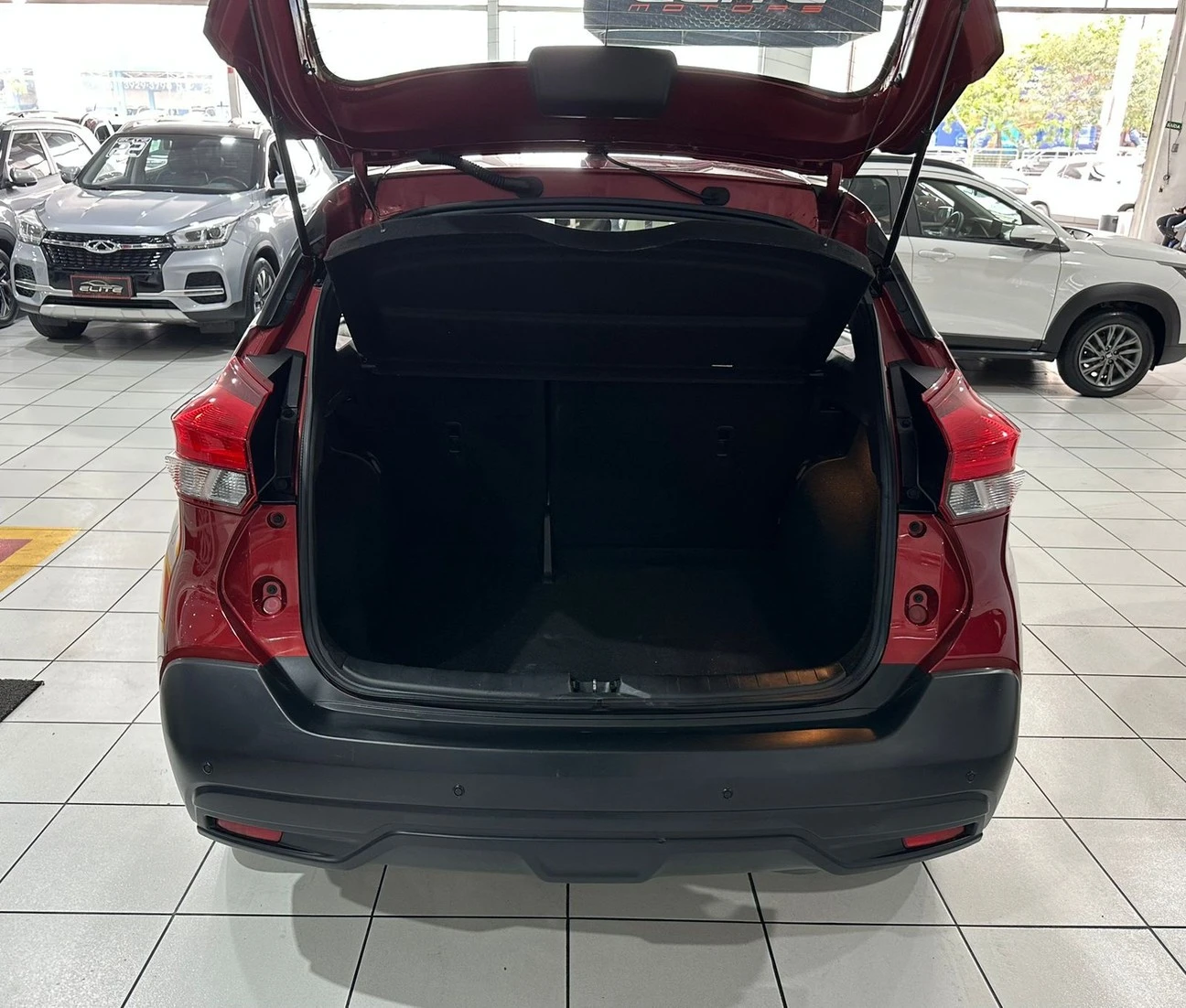 NISSAN KICKS