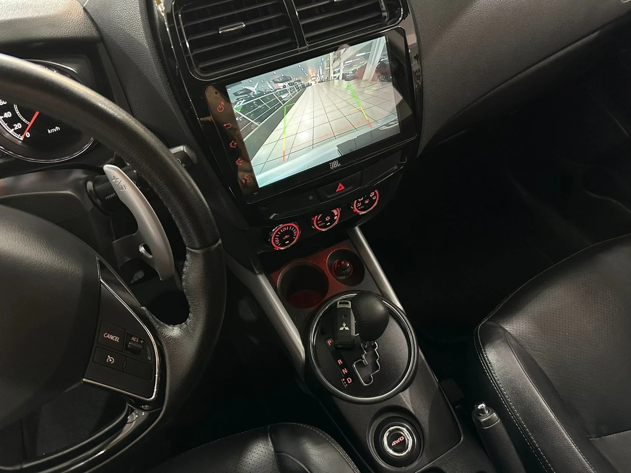 MITSUBISHI OUTLANDER SPORT