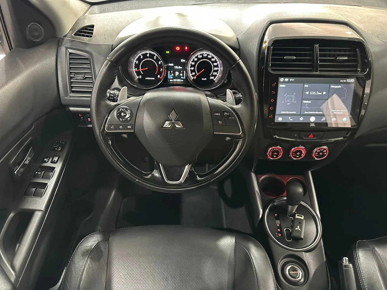 MITSUBISHI OUTLANDER SPORT