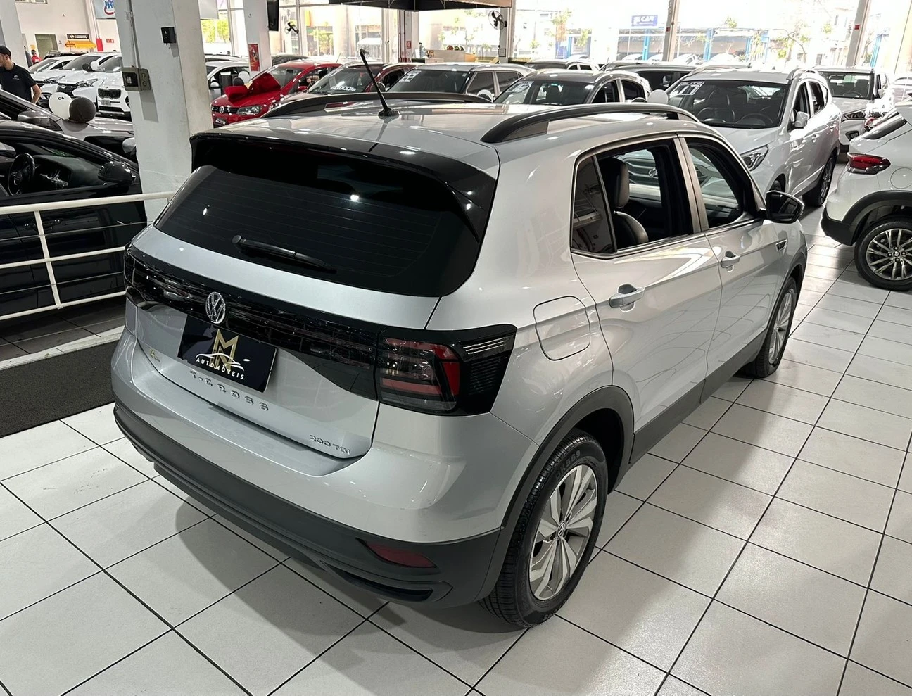 VOLKSWAGEN T-CROSS