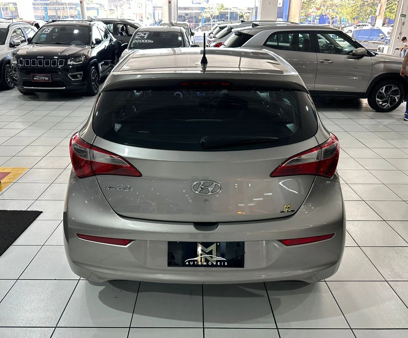 HYUNDAI HB20