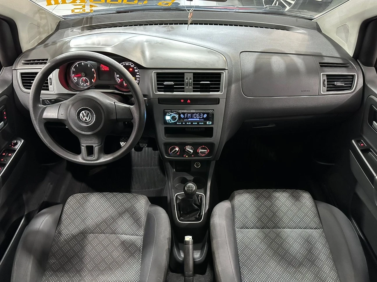 VOLKSWAGEN FOX
