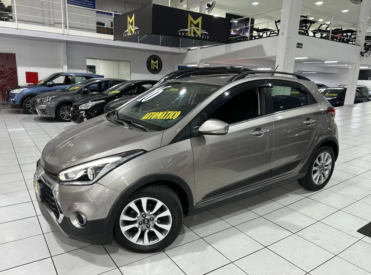 HYUNDAI HB20X