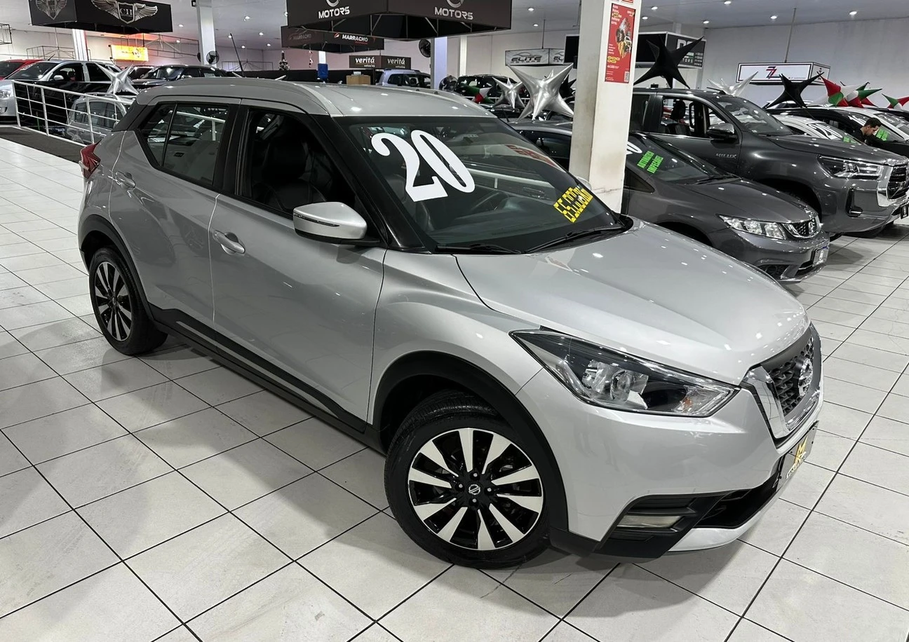 NISSAN KICKS