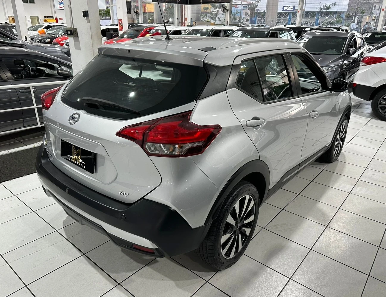 NISSAN KICKS