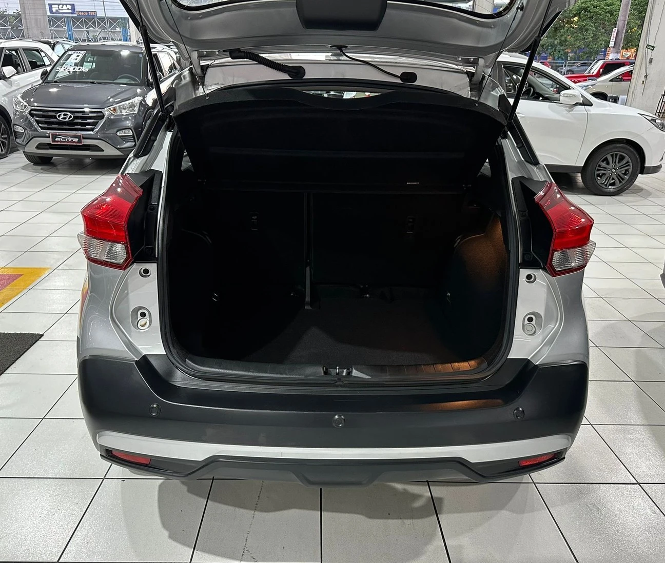 NISSAN KICKS
