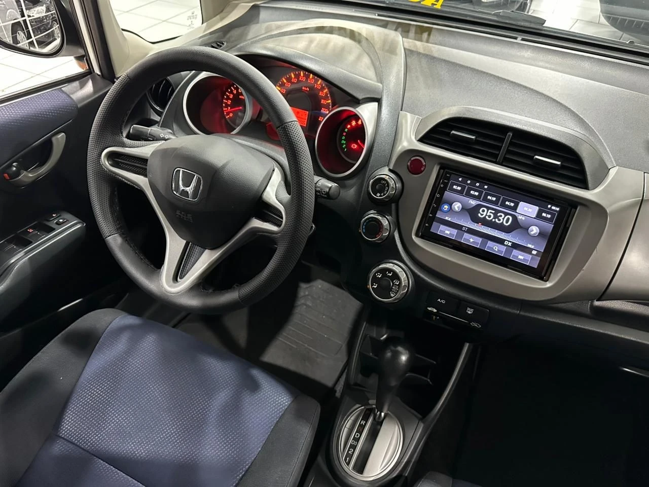 FIT 1.4 LX 16V