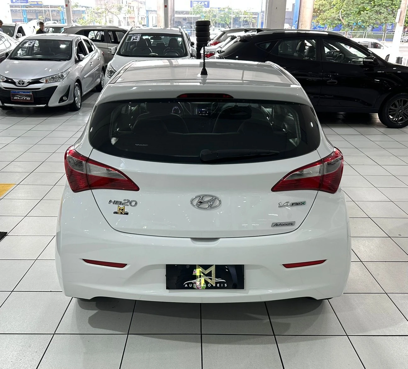 HYUNDAI HB20