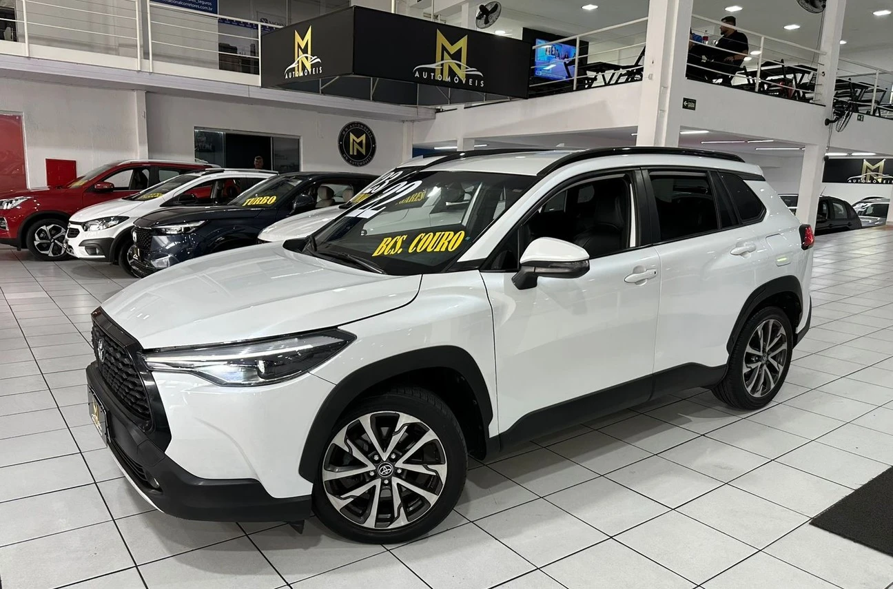 TOYOTA COROLLA CROSS