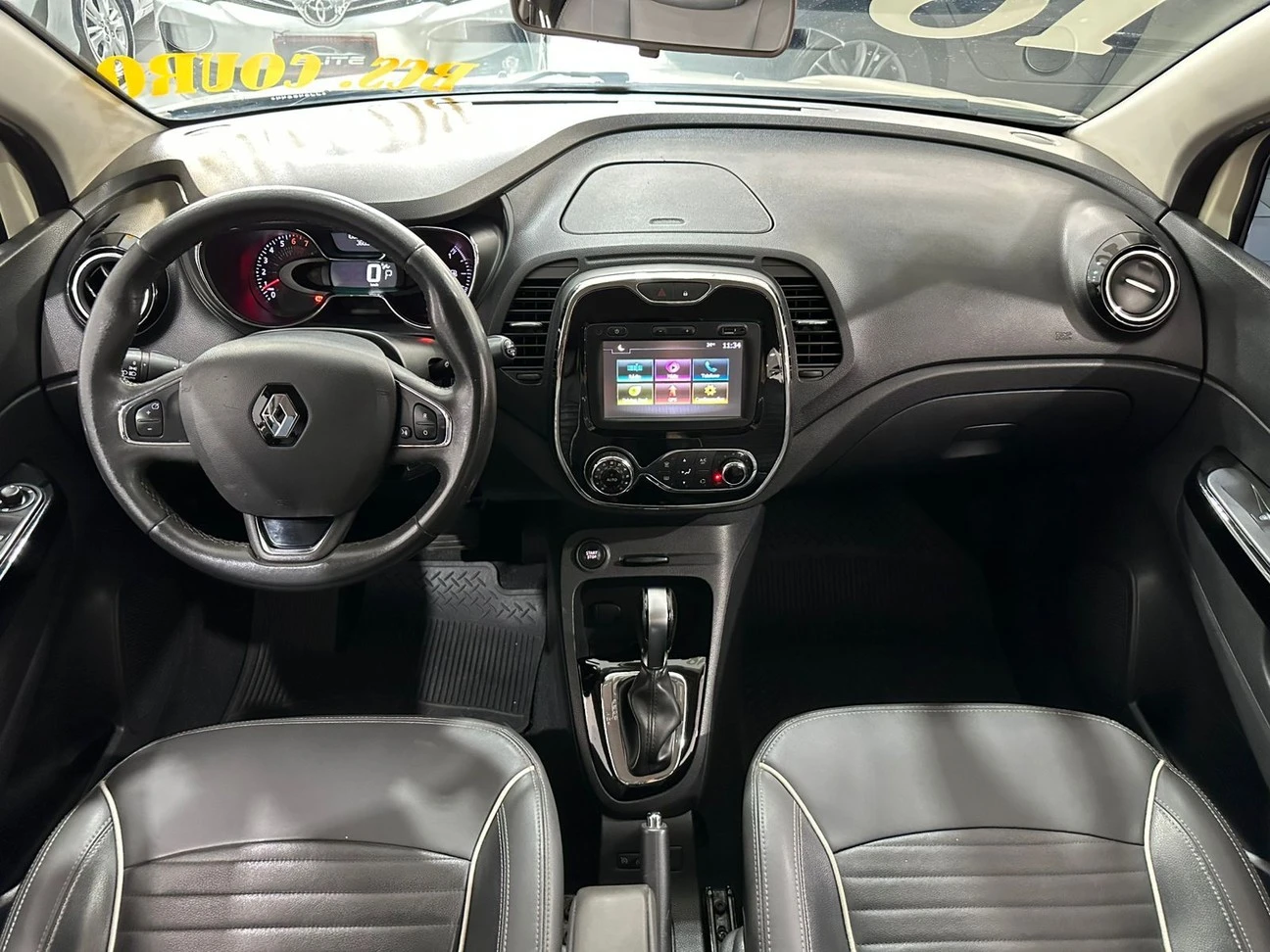 RENAULT CAPTUR