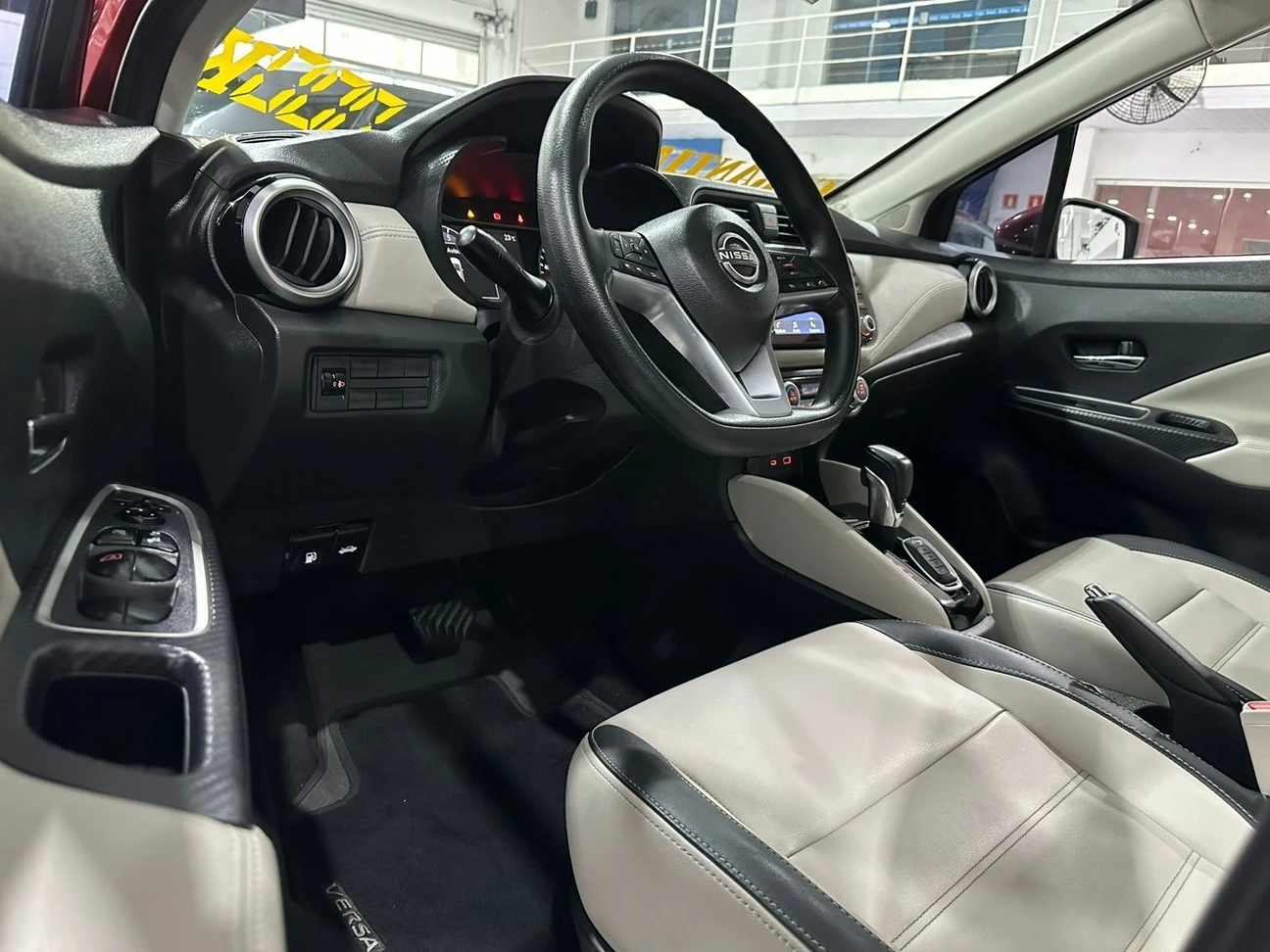 VERSA 1.6 16V EXCLUSIVE