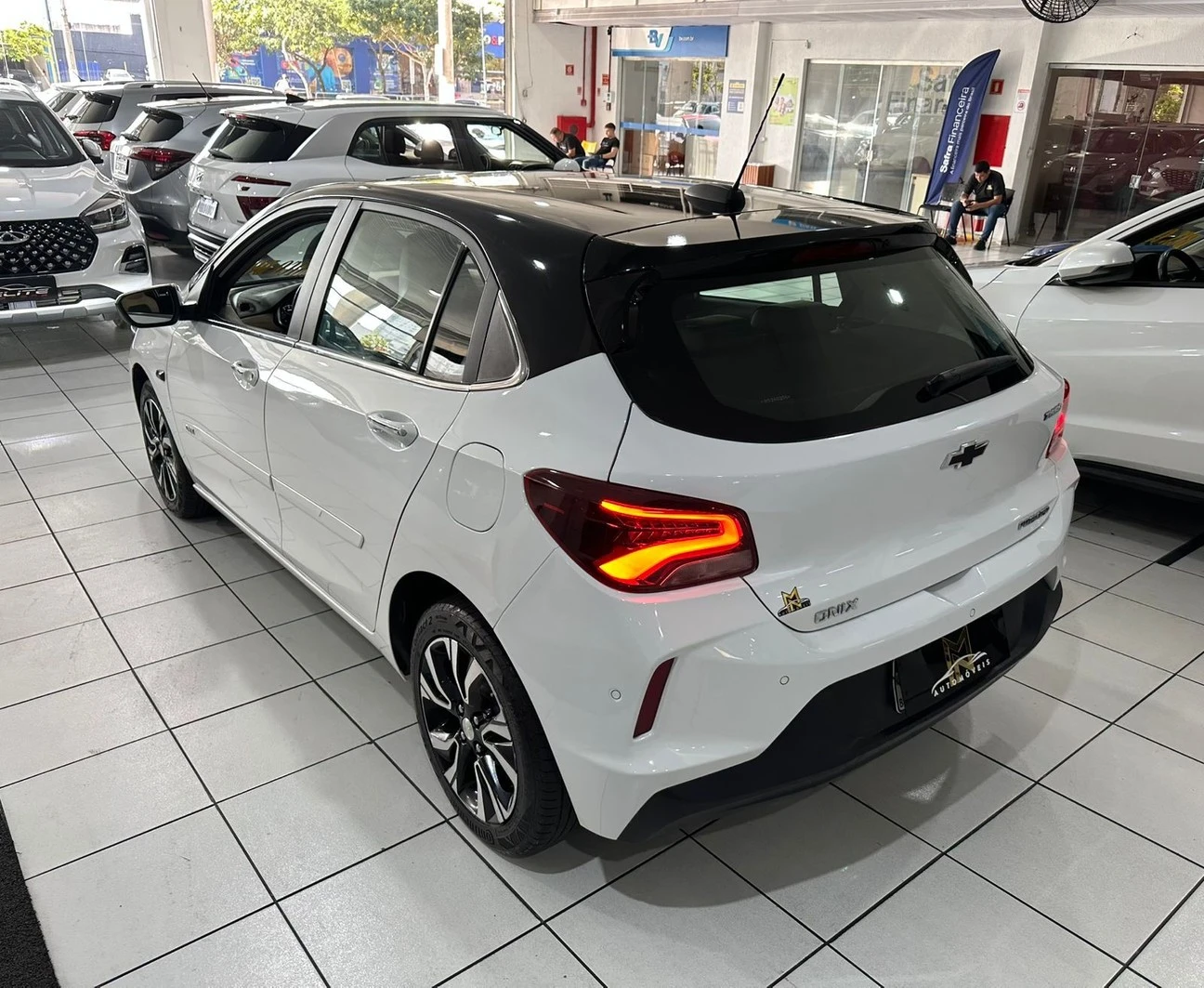 ONIX 1.0 TURBO PREMIER