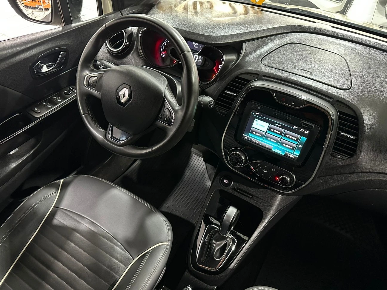 CAPTUR 2.0 16V INTENSE