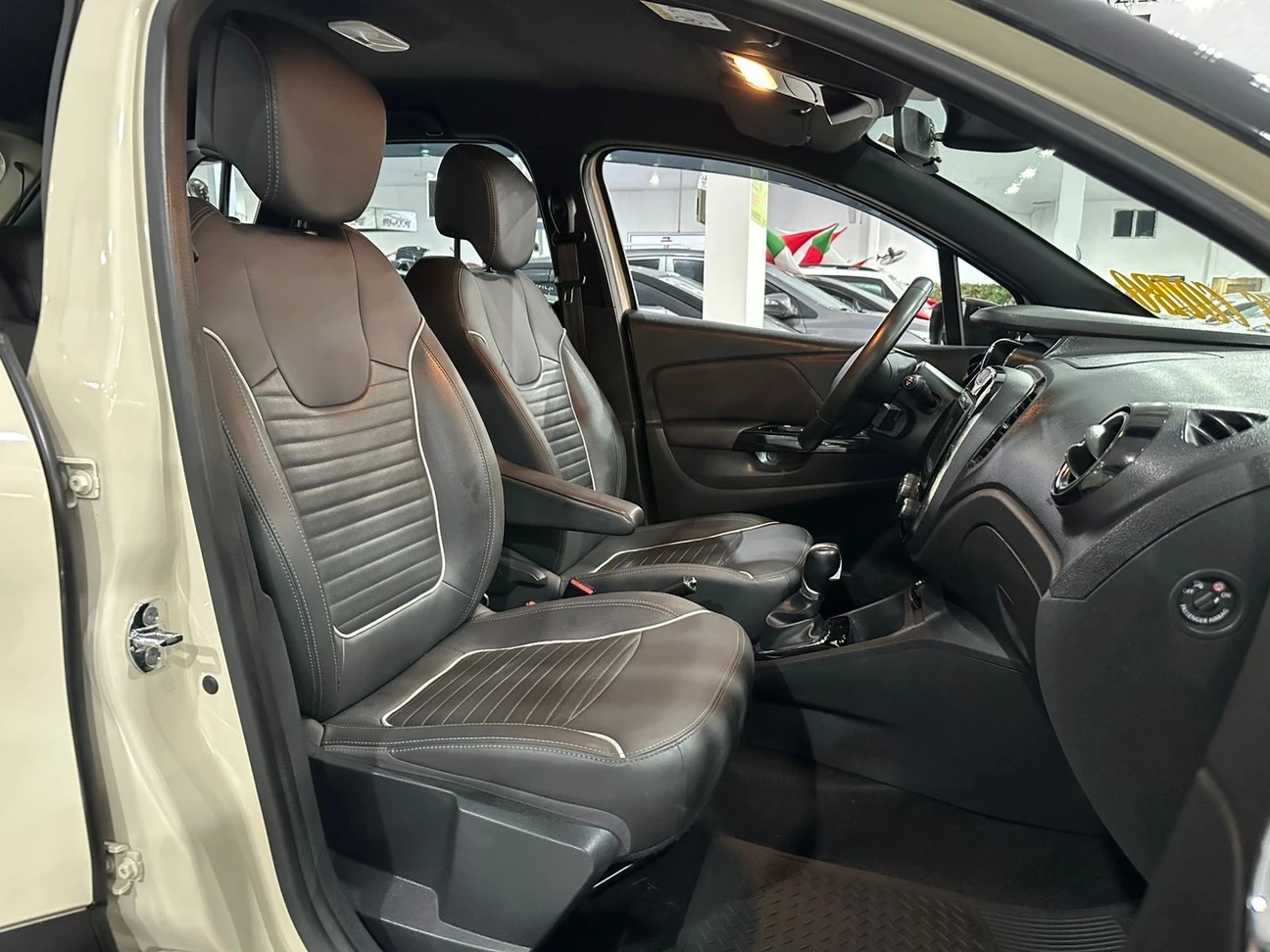 CAPTUR 2.0 16V INTENSE