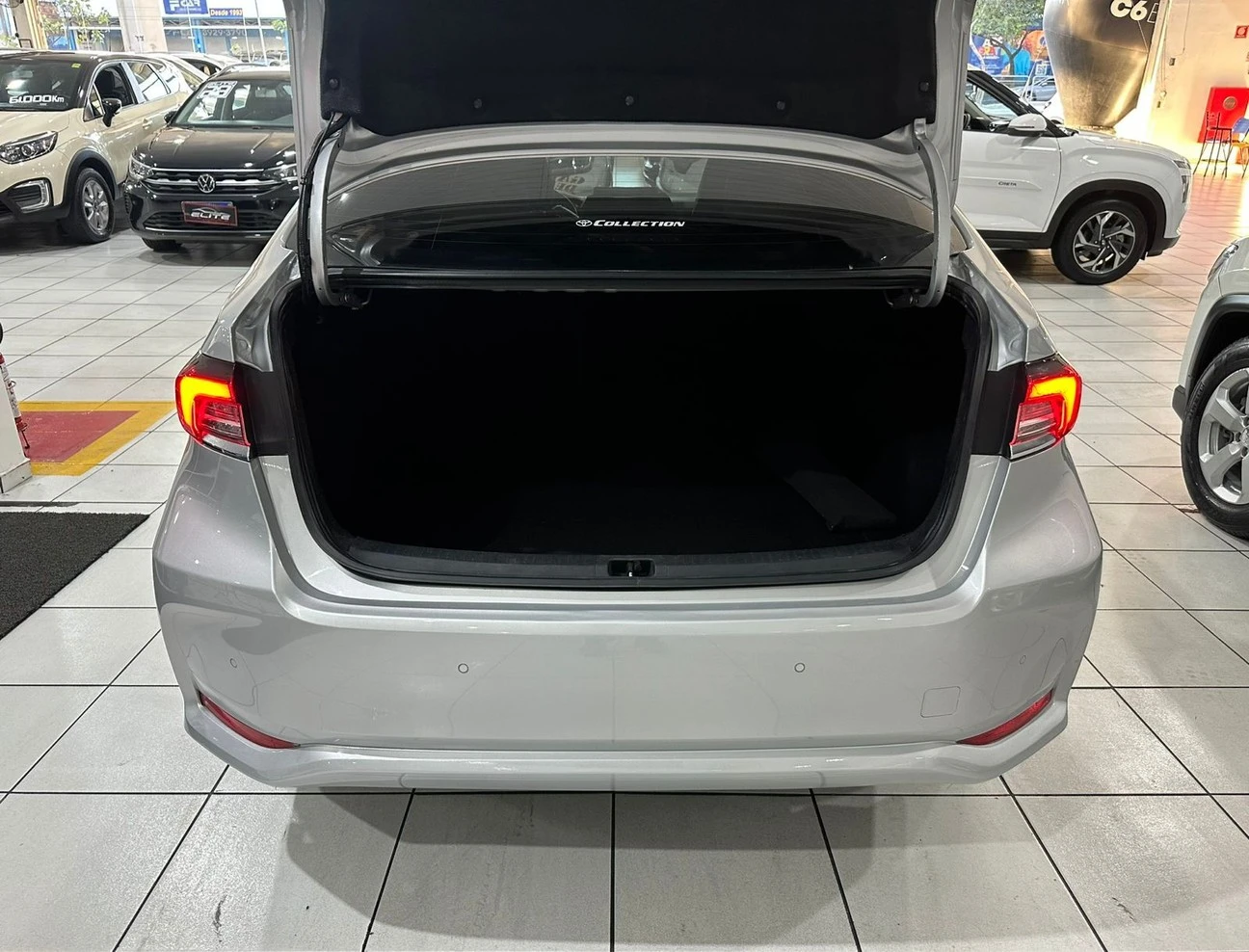 COROLLA 1.8 VVT-I ALTIS PREMIUM HIBRIDO