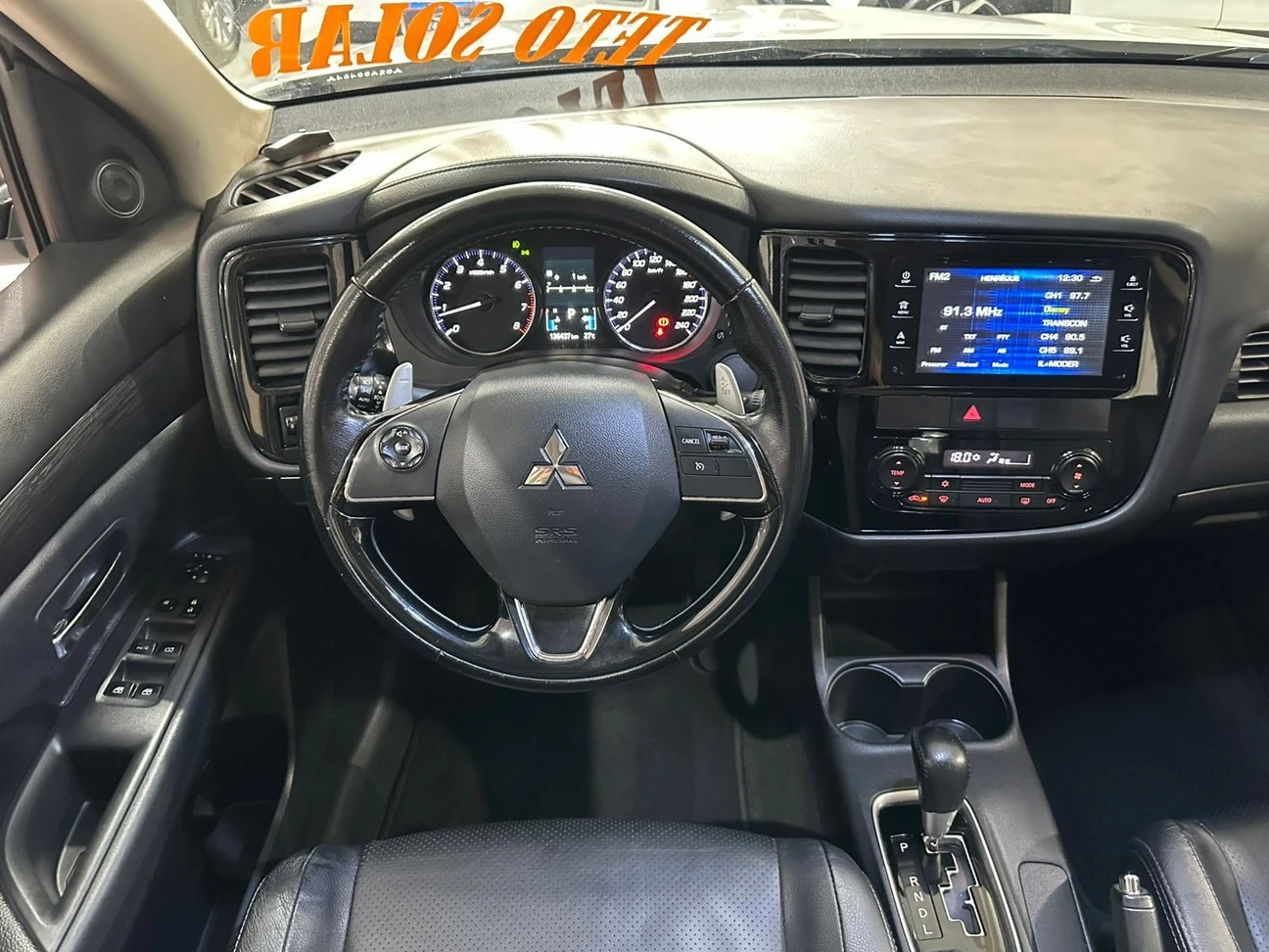 MITSUBISHI OUTLANDER