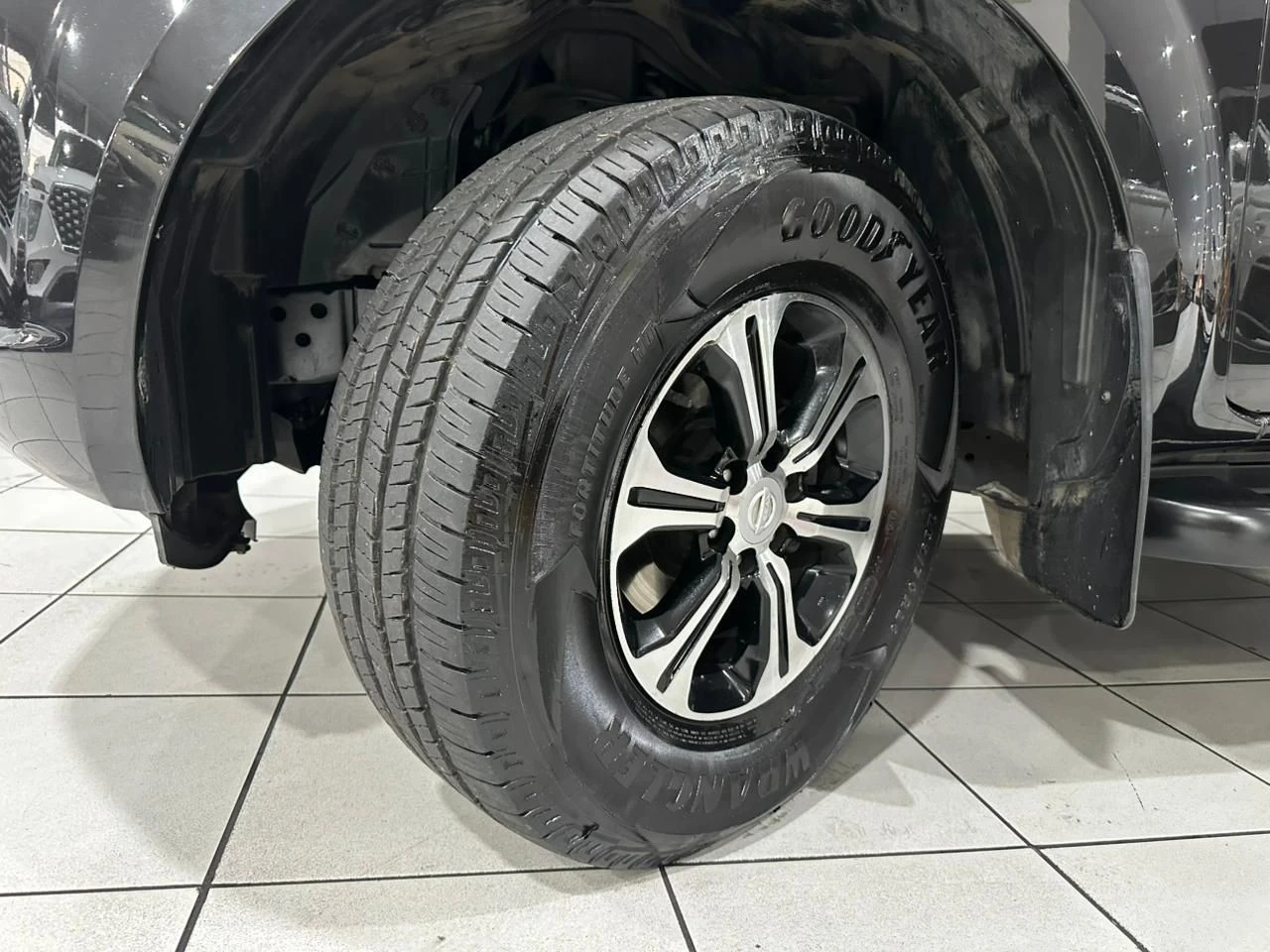 NISSAN FRONTIER