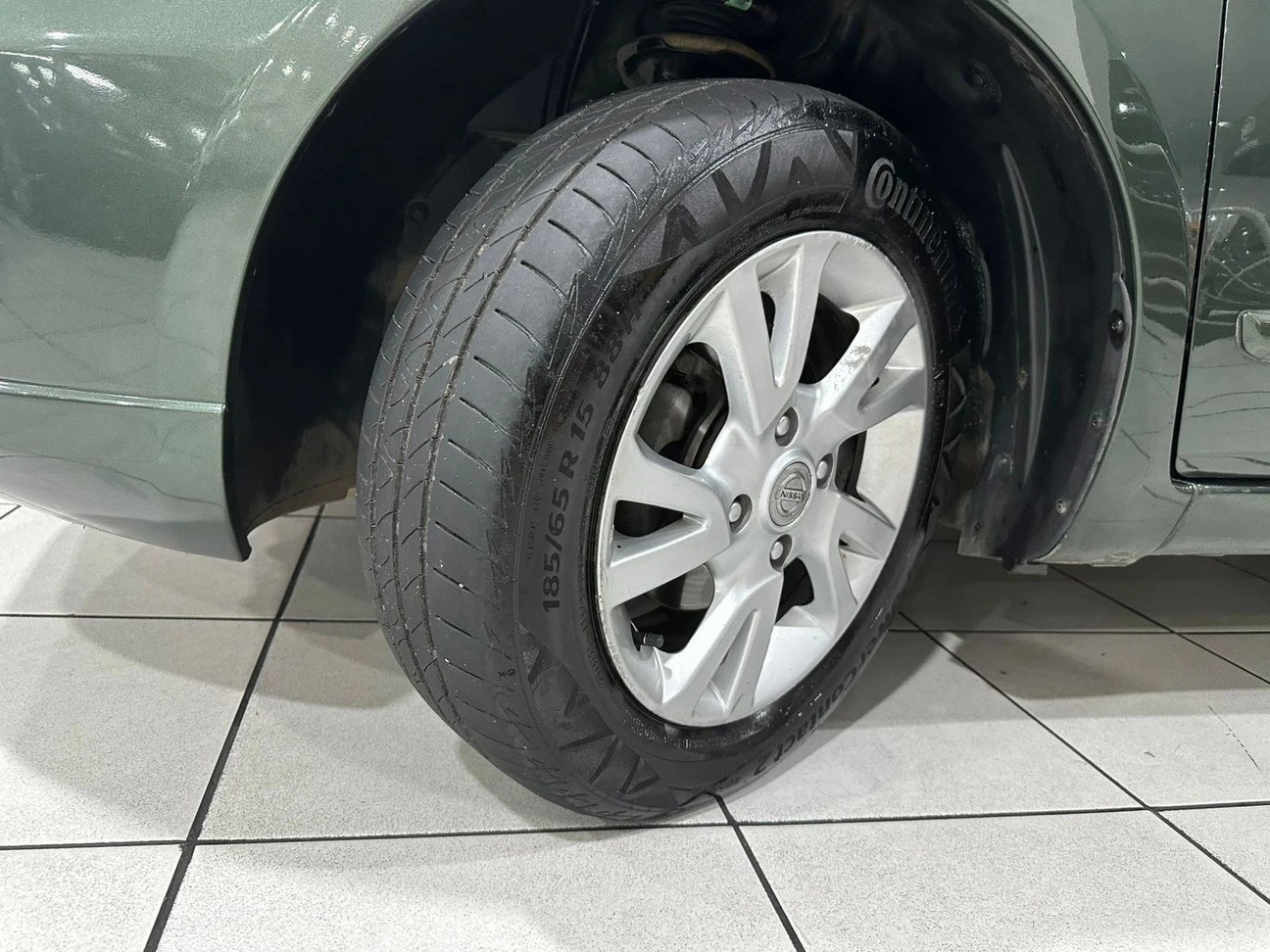 LIVINA 1.8 S 16V