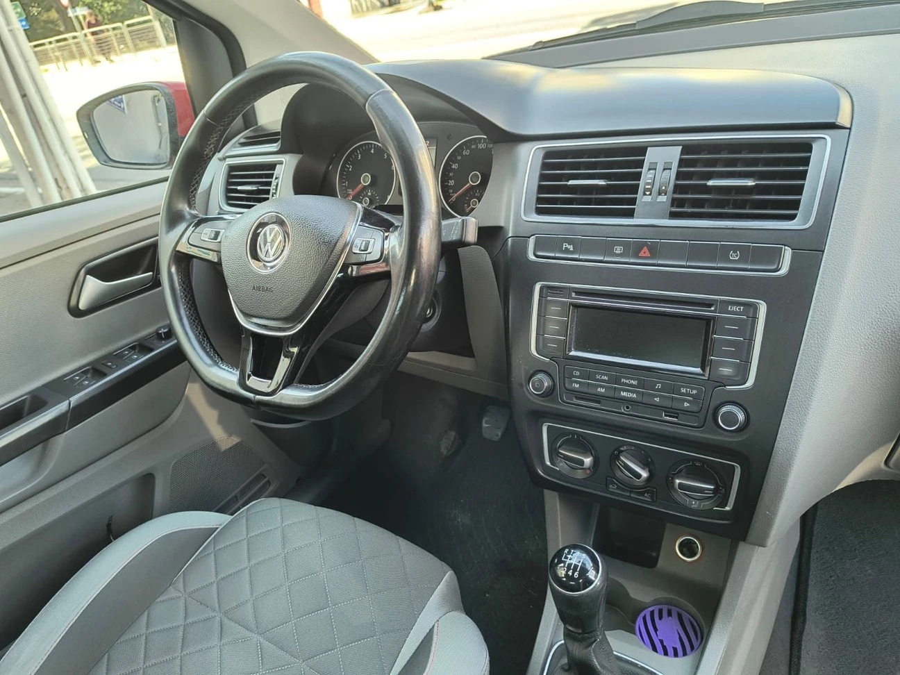 VOLKSWAGEN FOX