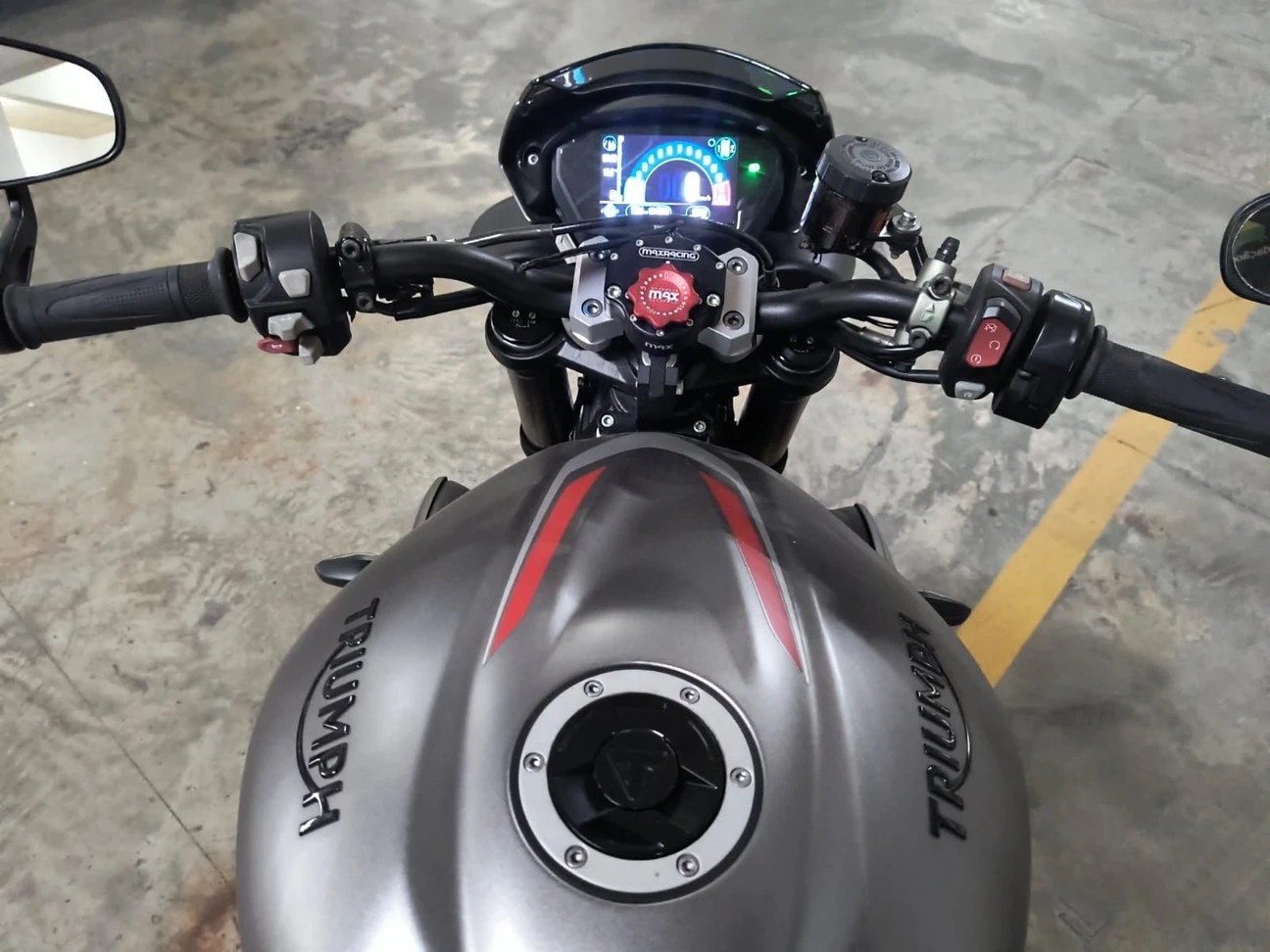 TRIUMPH STREET TRIPLE 765 RS