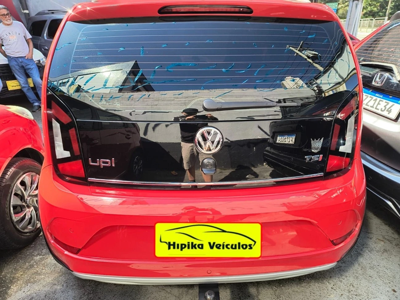 VOLKSWAGEN UP