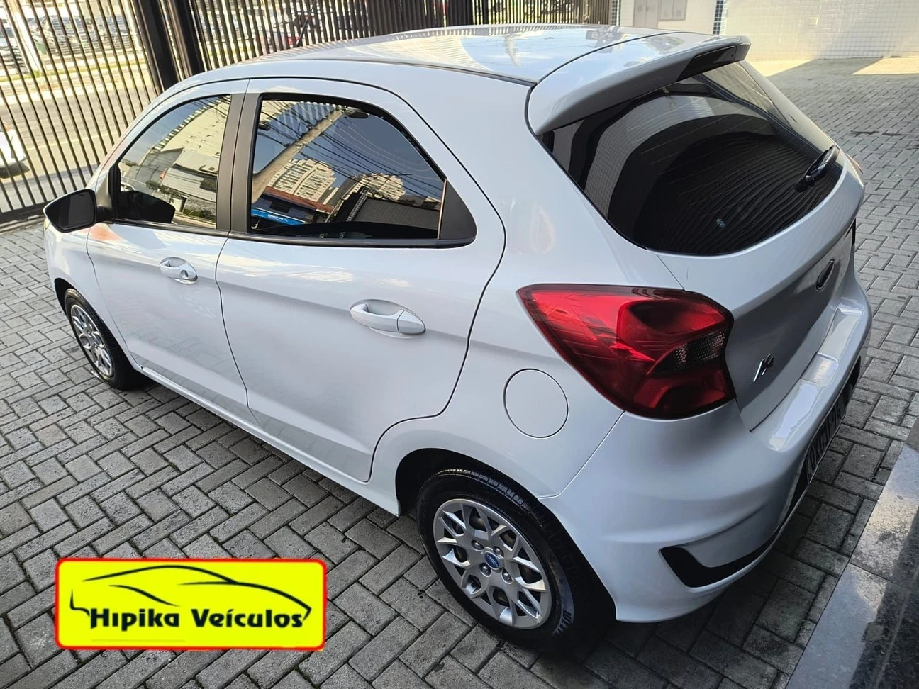 FORD KA