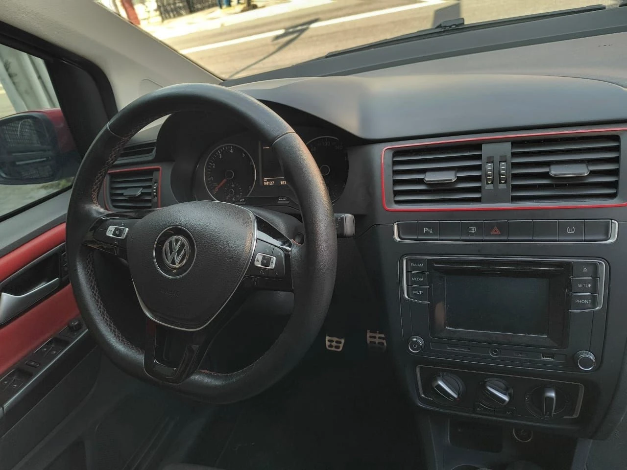 VOLKSWAGEN FOX
