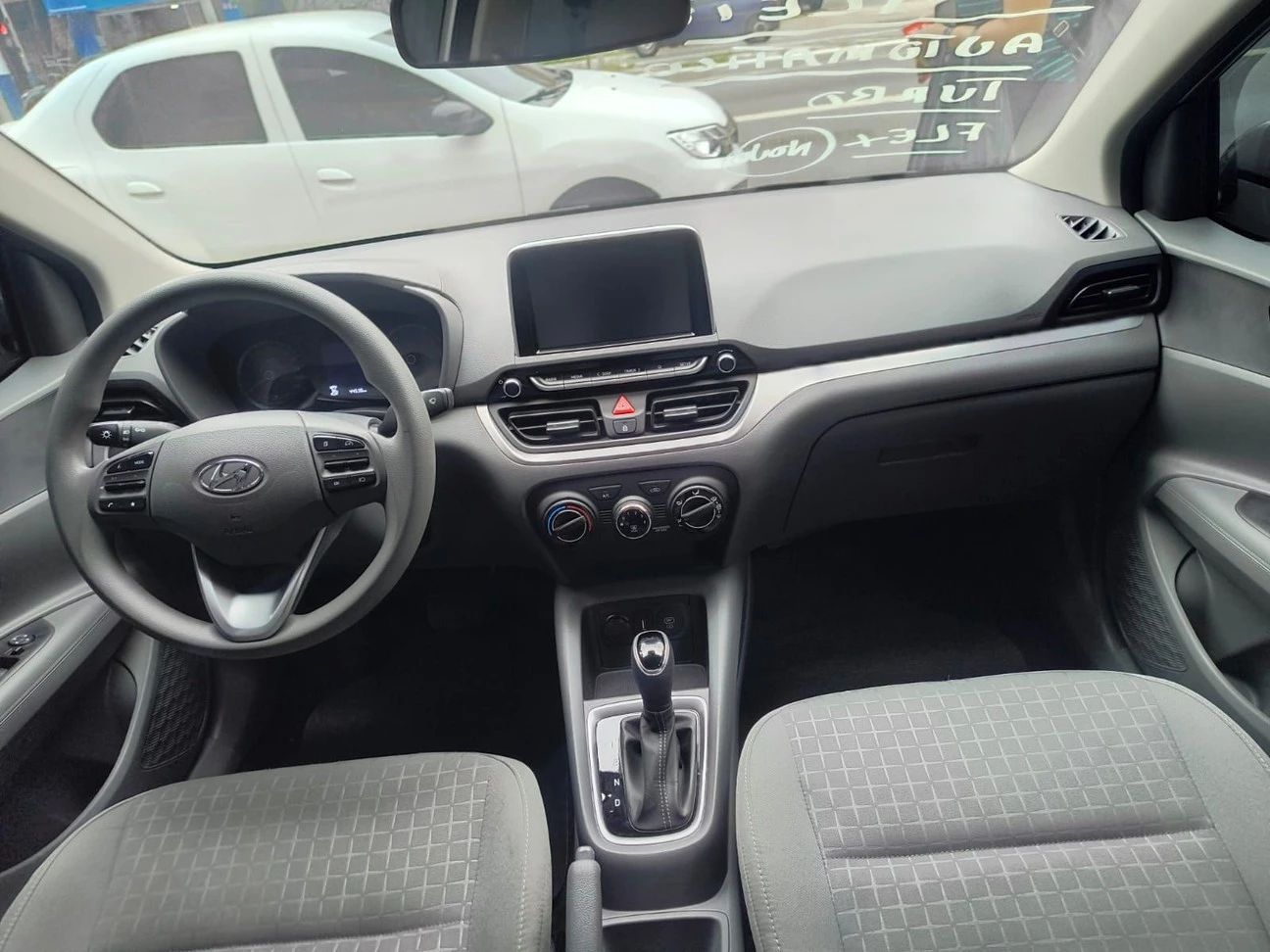 HYUNDAI HB20S