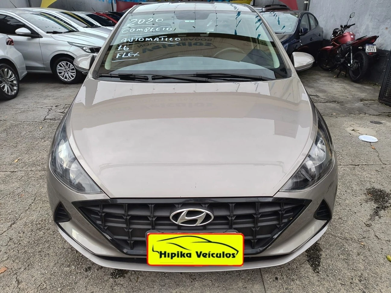 HYUNDAI HB20