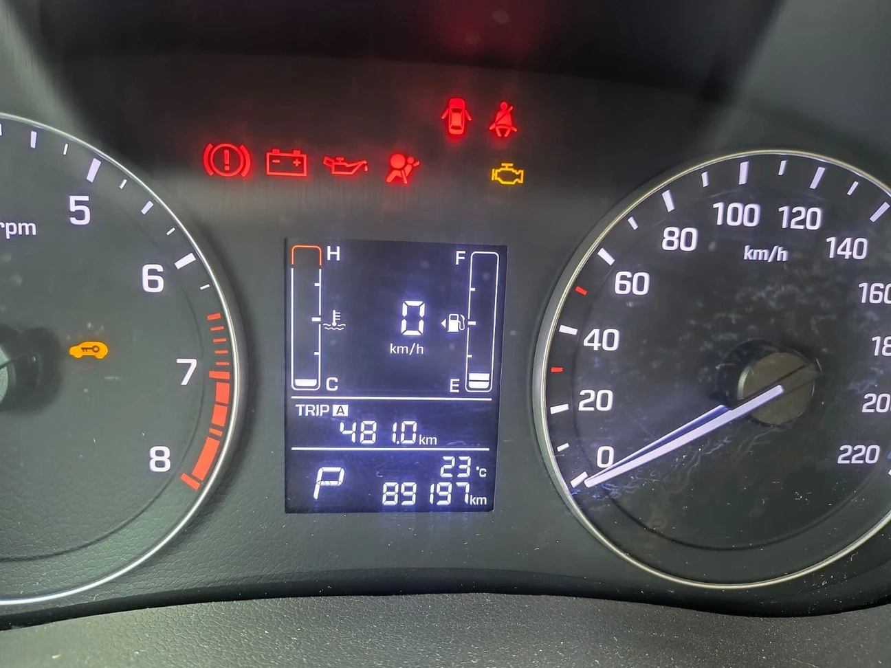 HYUNDAI CRETA