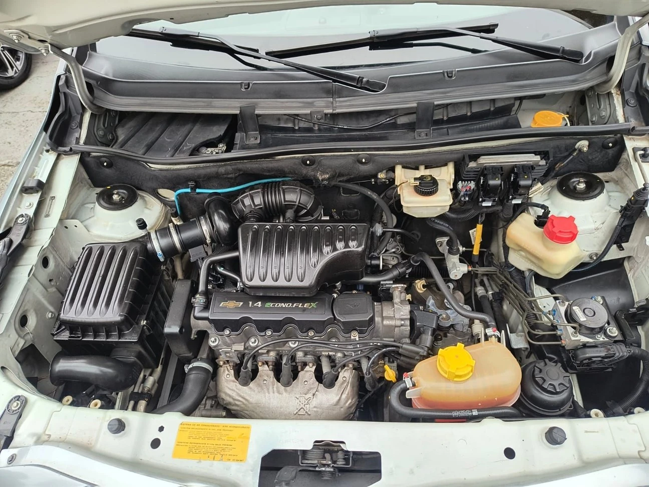 CHEVROLET MONTANA