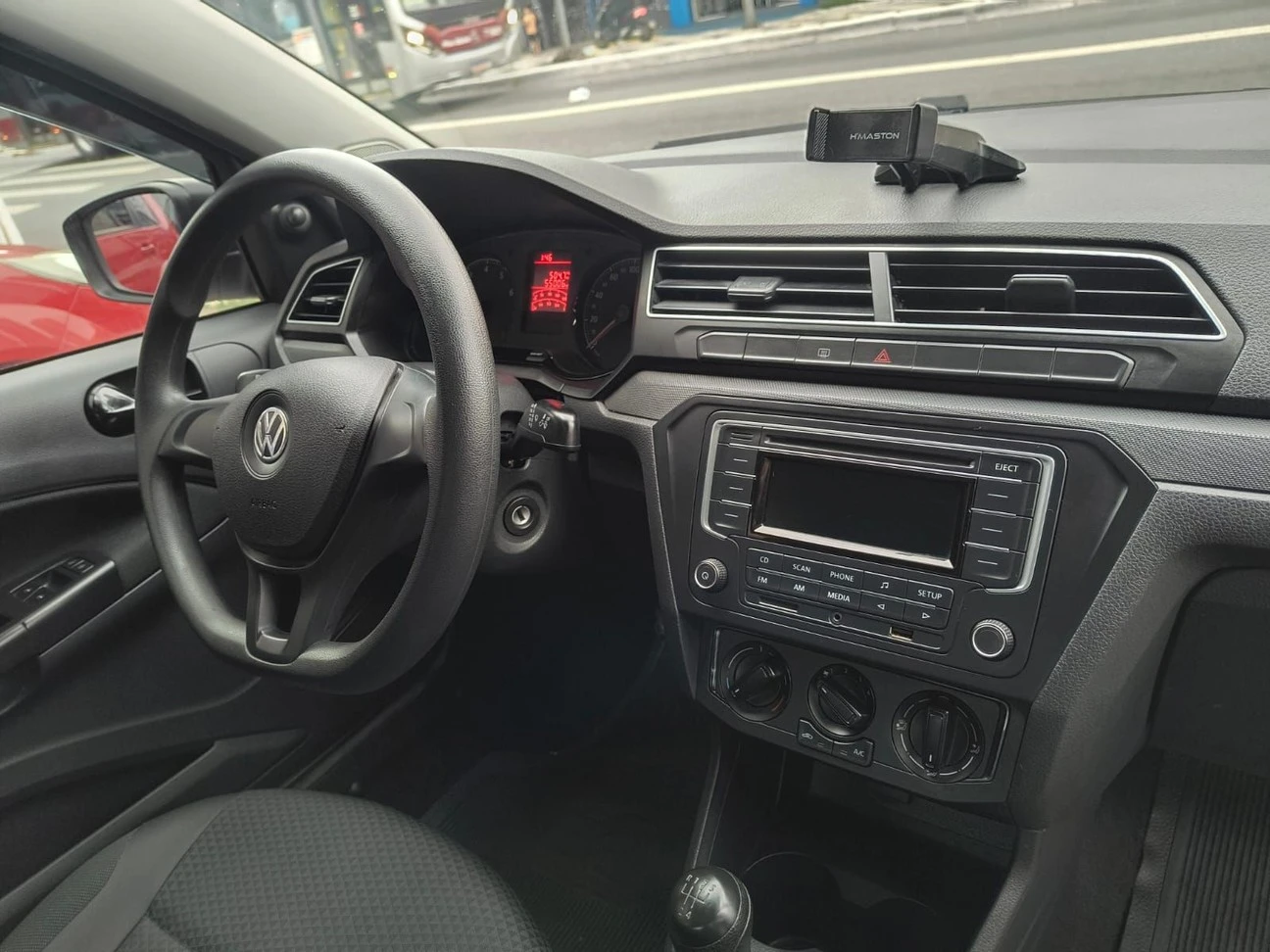 VOLKSWAGEN VOYAGE