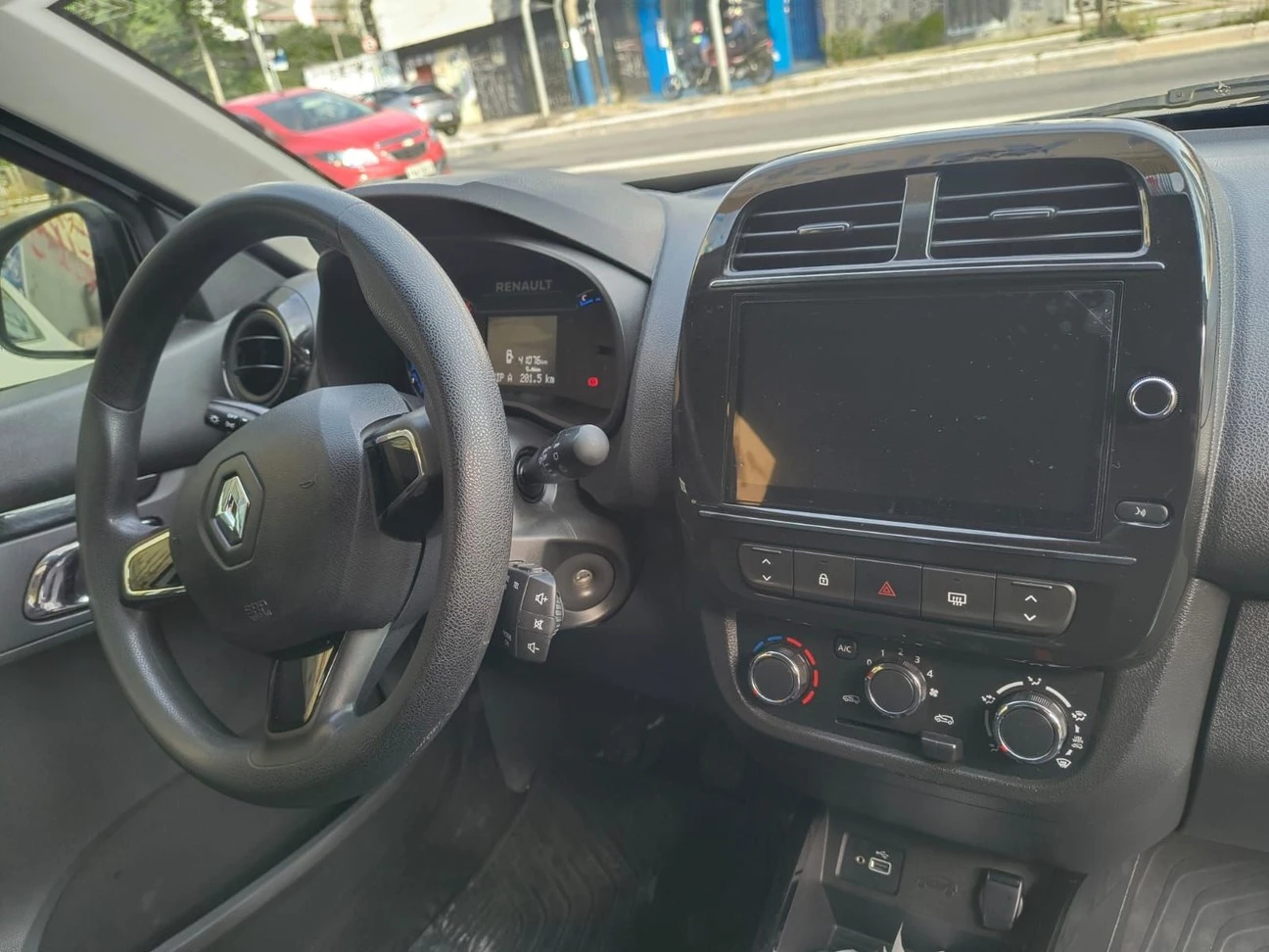RENAULT KWID