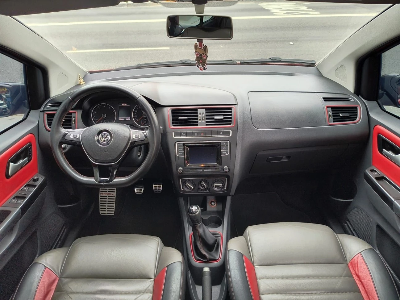 VOLKSWAGEN FOX