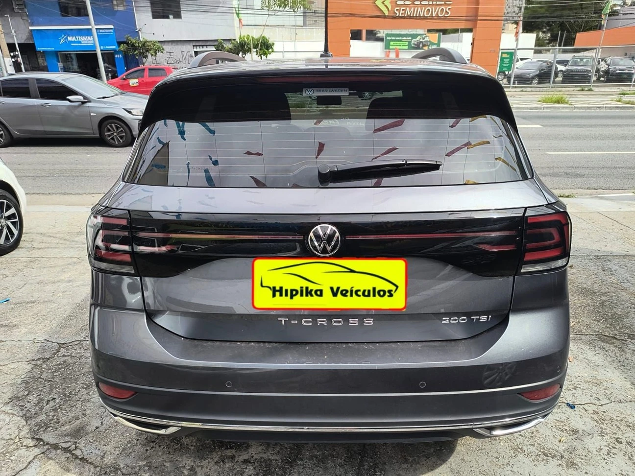 VOLKSWAGEN T-CROSS