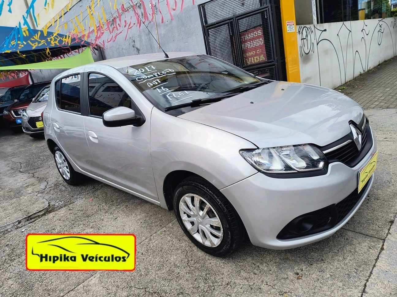 RENAULT SANDERO