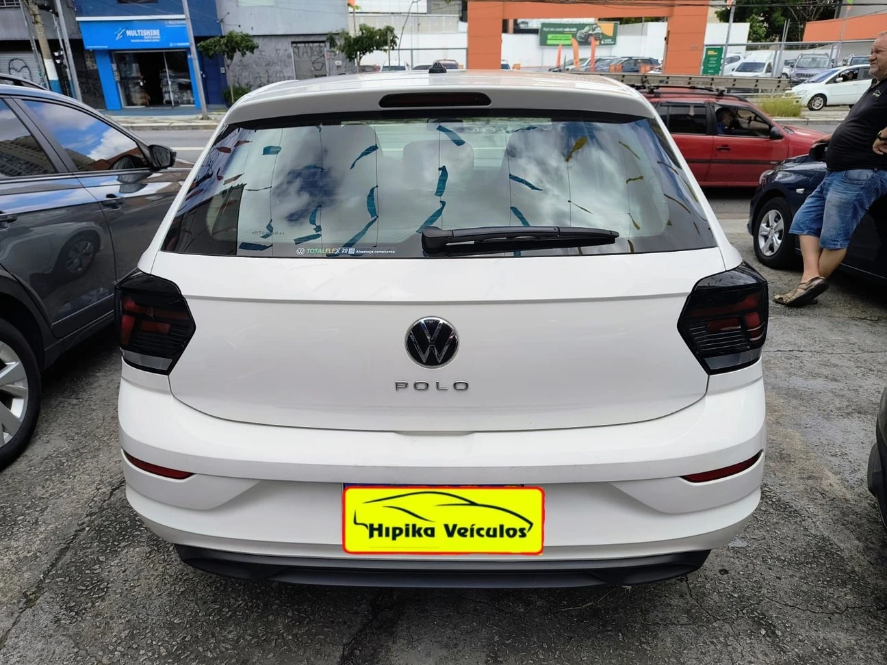 VOLKSWAGEN POLO