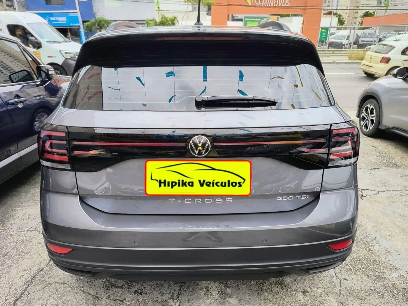 VOLKSWAGEN T-CROSS