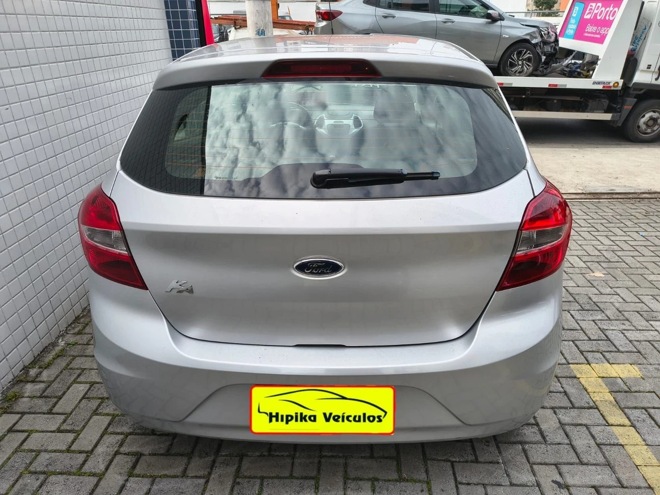 FORD KA
