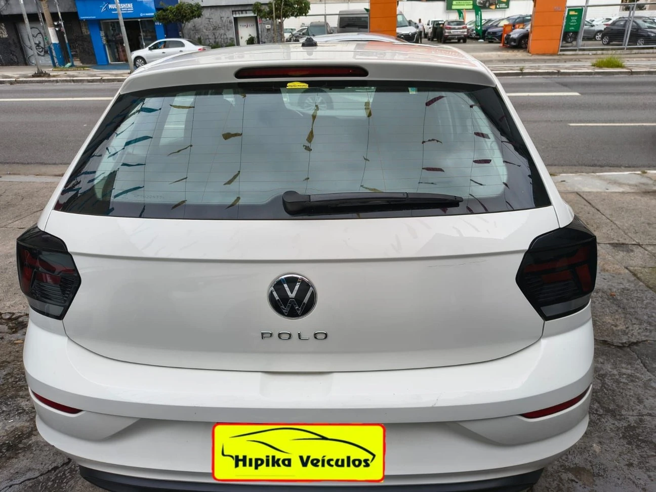 VOLKSWAGEN POLO