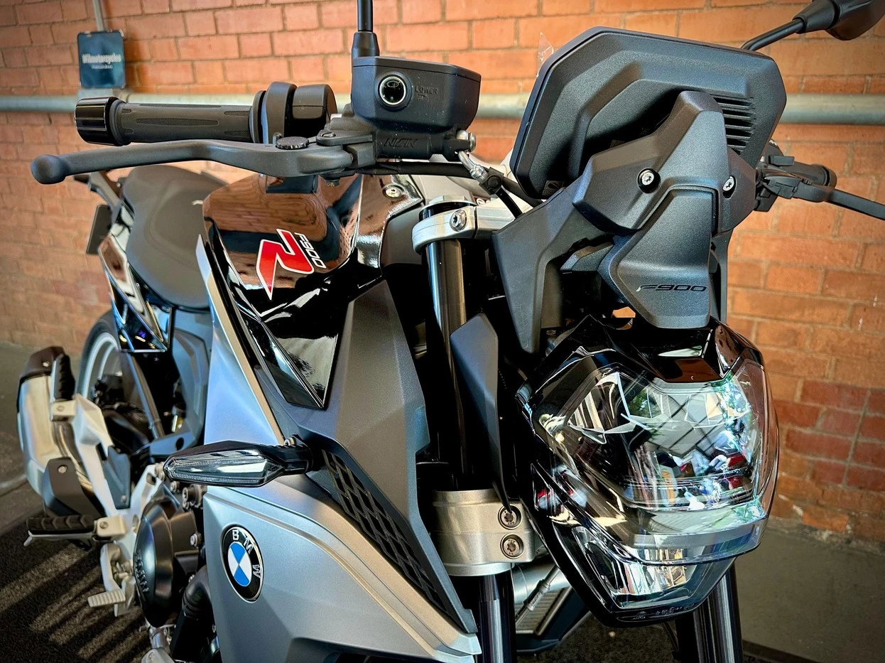 BMW F 900 R SPORT