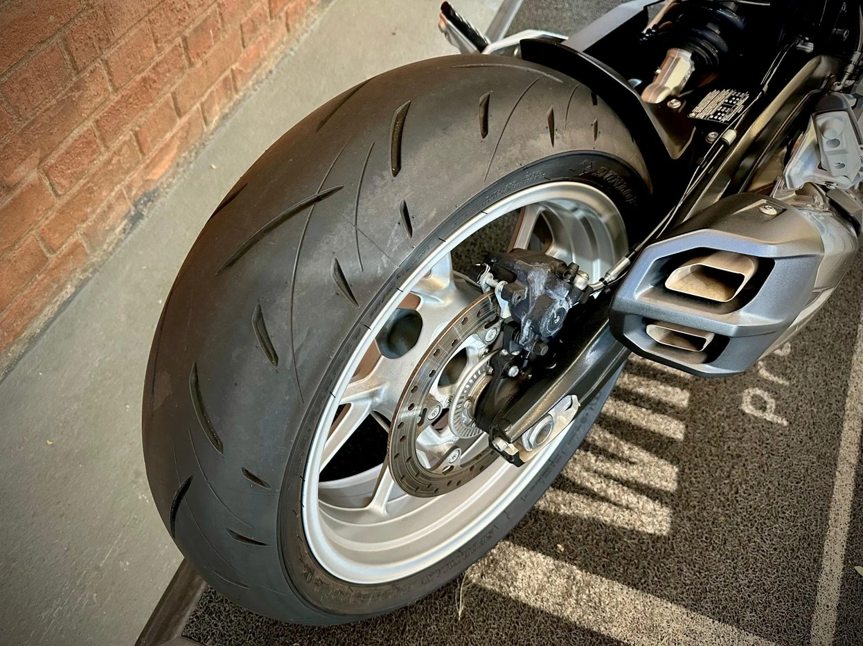BMW F 900 R SPORT