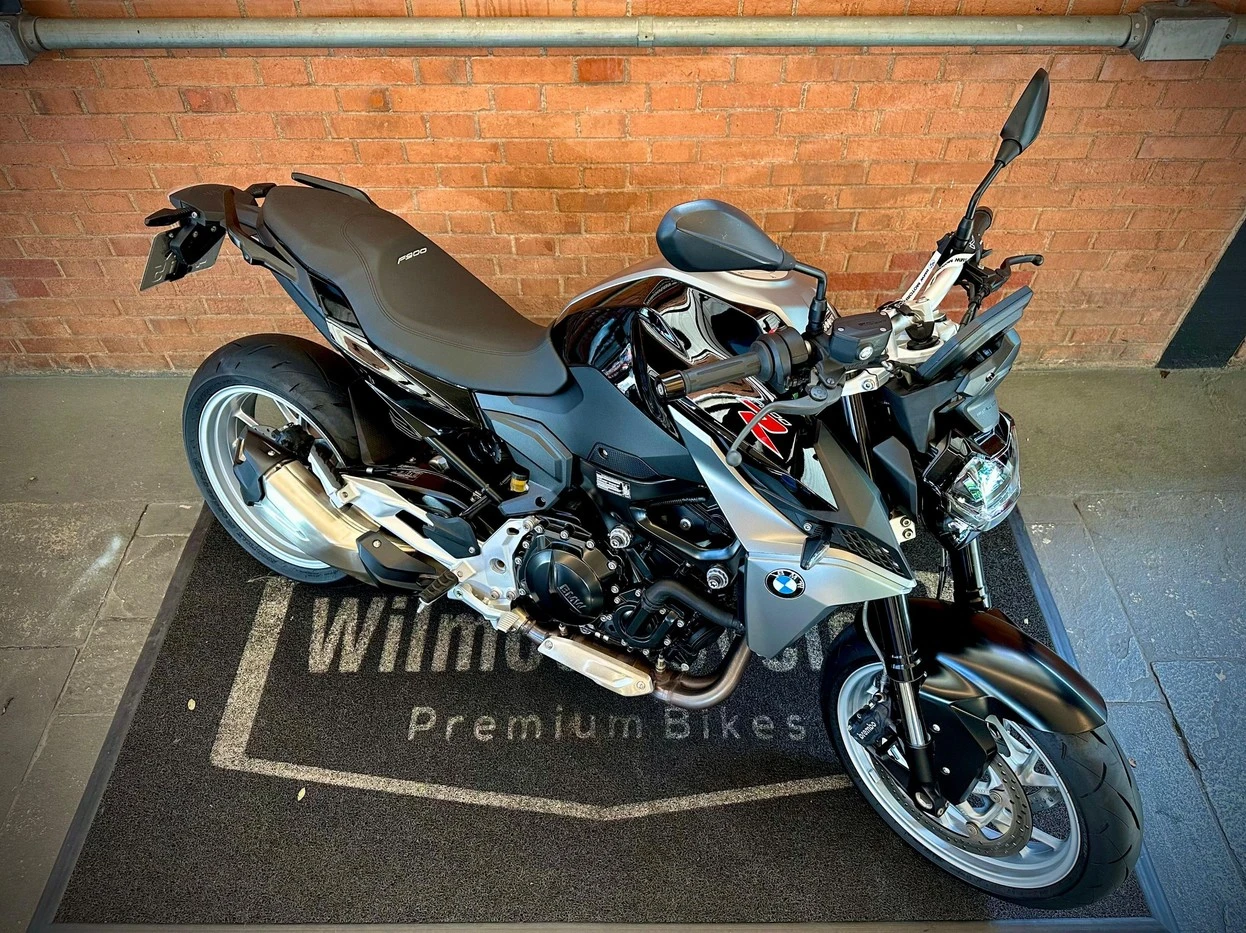 BMW F 900 R SPORT