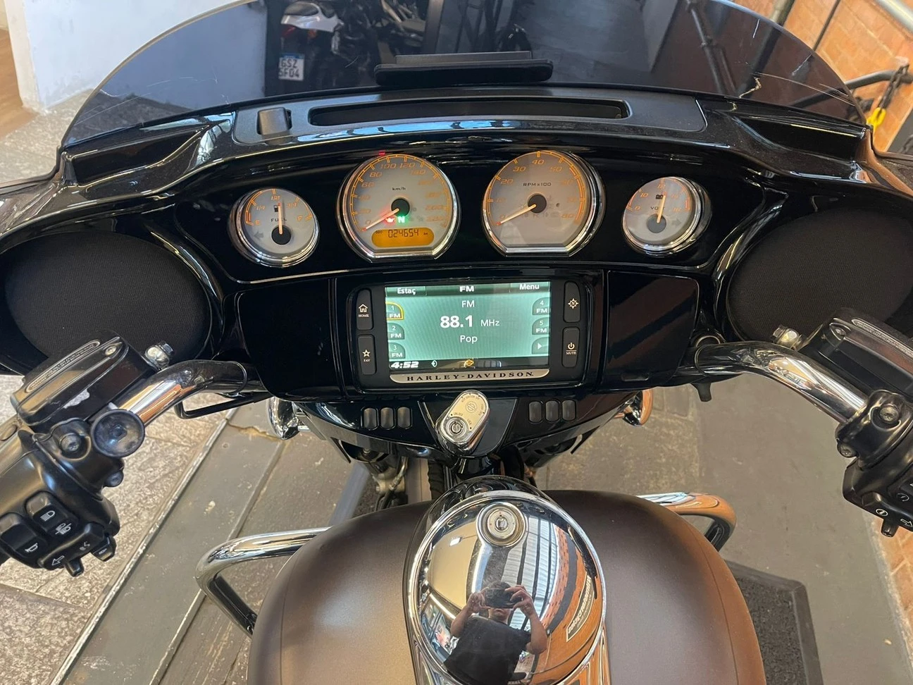 HARLEY-DAVIDSON STREET GLIDE SPECIAL